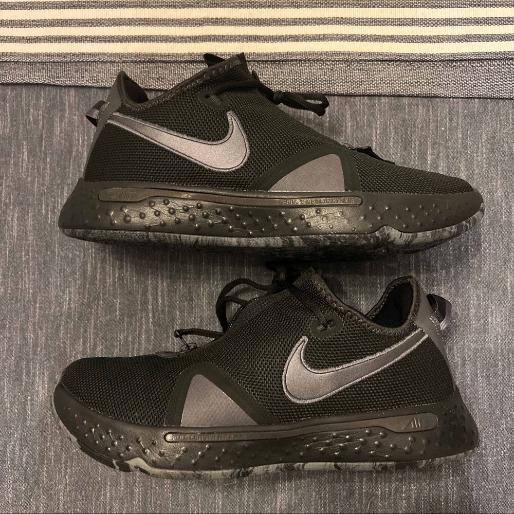 Nike PG 4